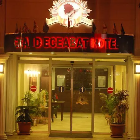 Grand 3* 埃杰阿巴德